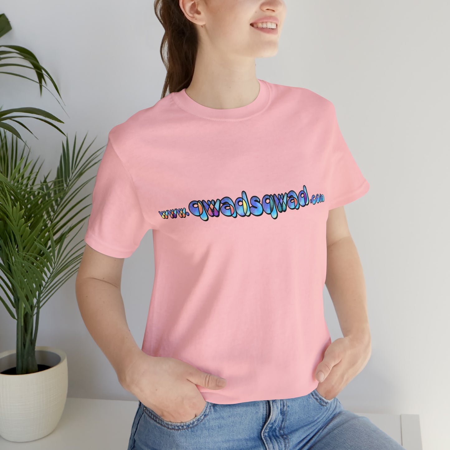 Qwadsqwad Merch Unisex Short Sleeve Tee : Style and Support in Every Wear