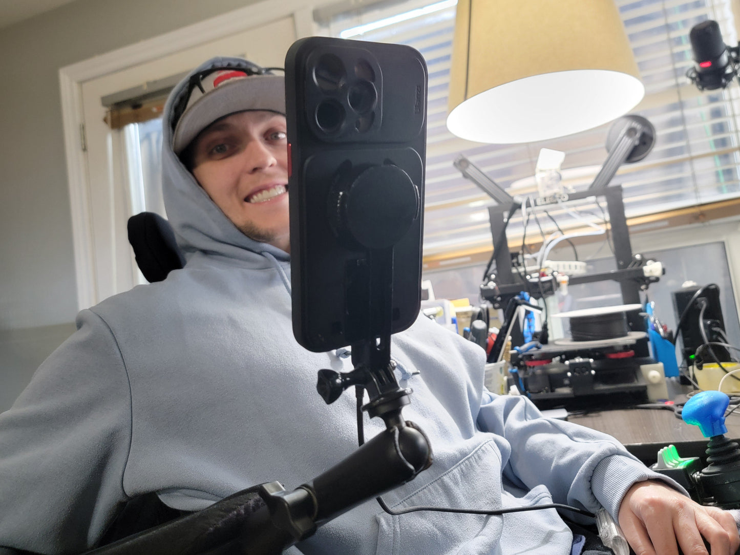 The New QwadConnect phone holder (full bundle/package)