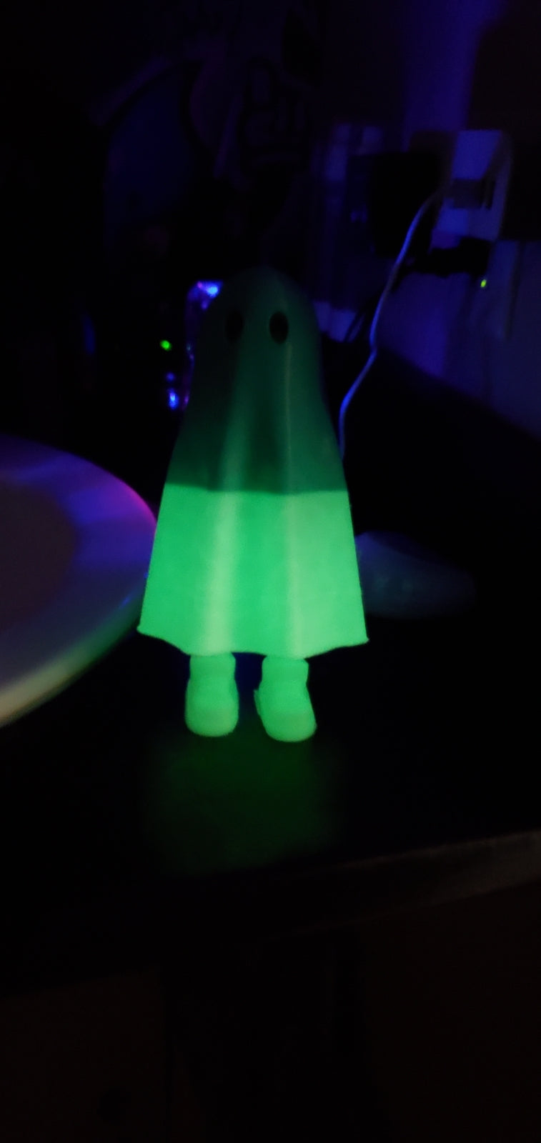 Ghost with pop out legs!