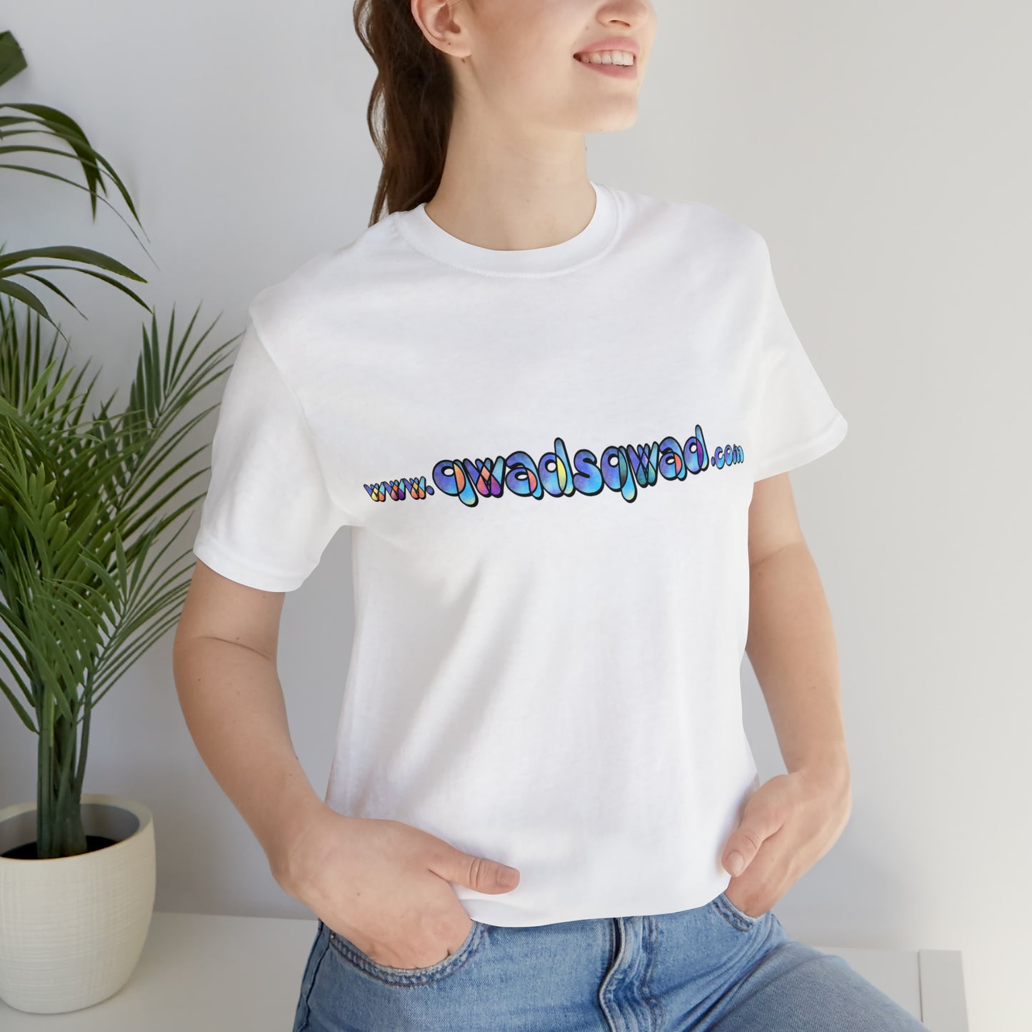 Qwadsqwad Merch Unisex Short Sleeve Tee : Style and Support in Every Wear