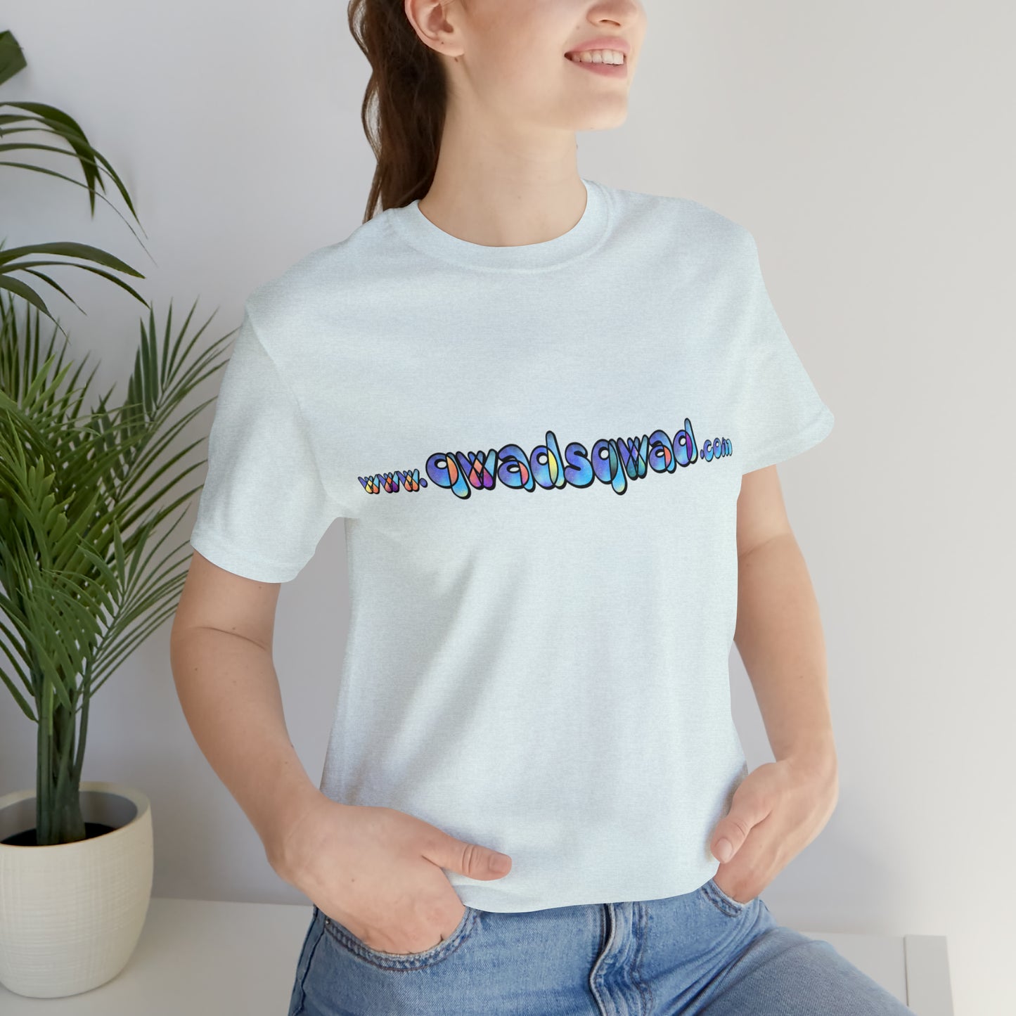 Qwadsqwad Merch Unisex Short Sleeve Tee : Style and Support in Every Wear