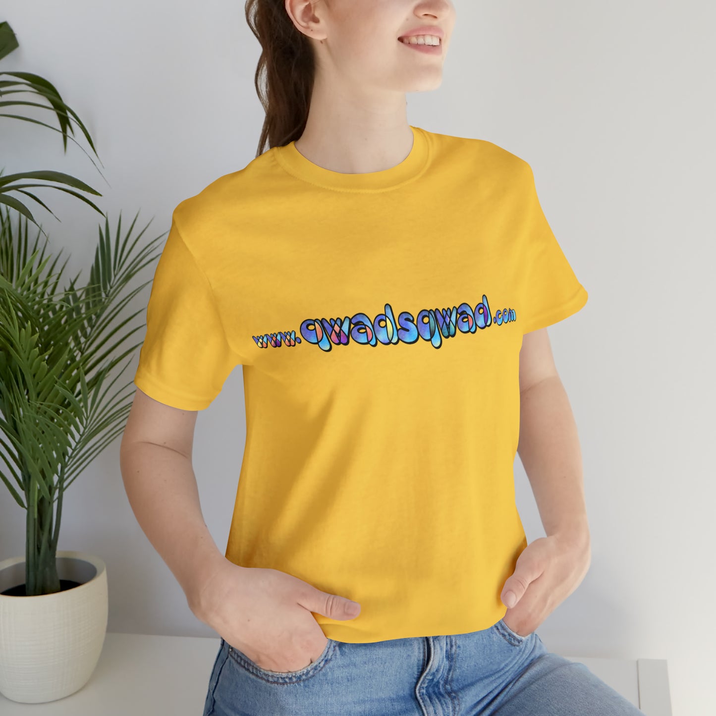 Qwadsqwad Merch Unisex Short Sleeve Tee : Style and Support in Every Wear