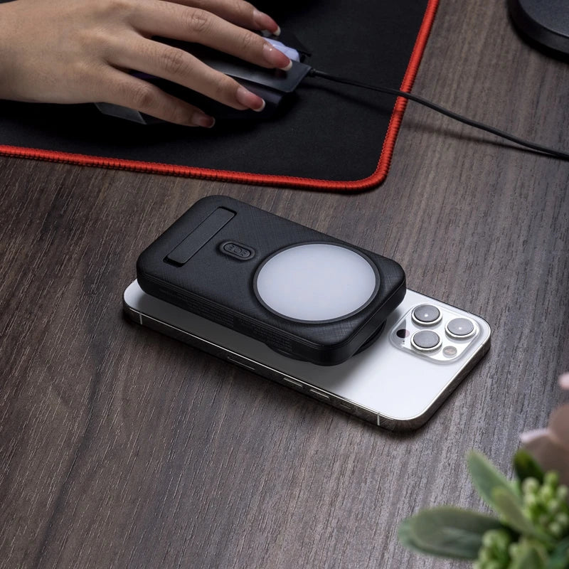 QwadConnect system Ulanzi O-LOCK Universal Phone Mount
