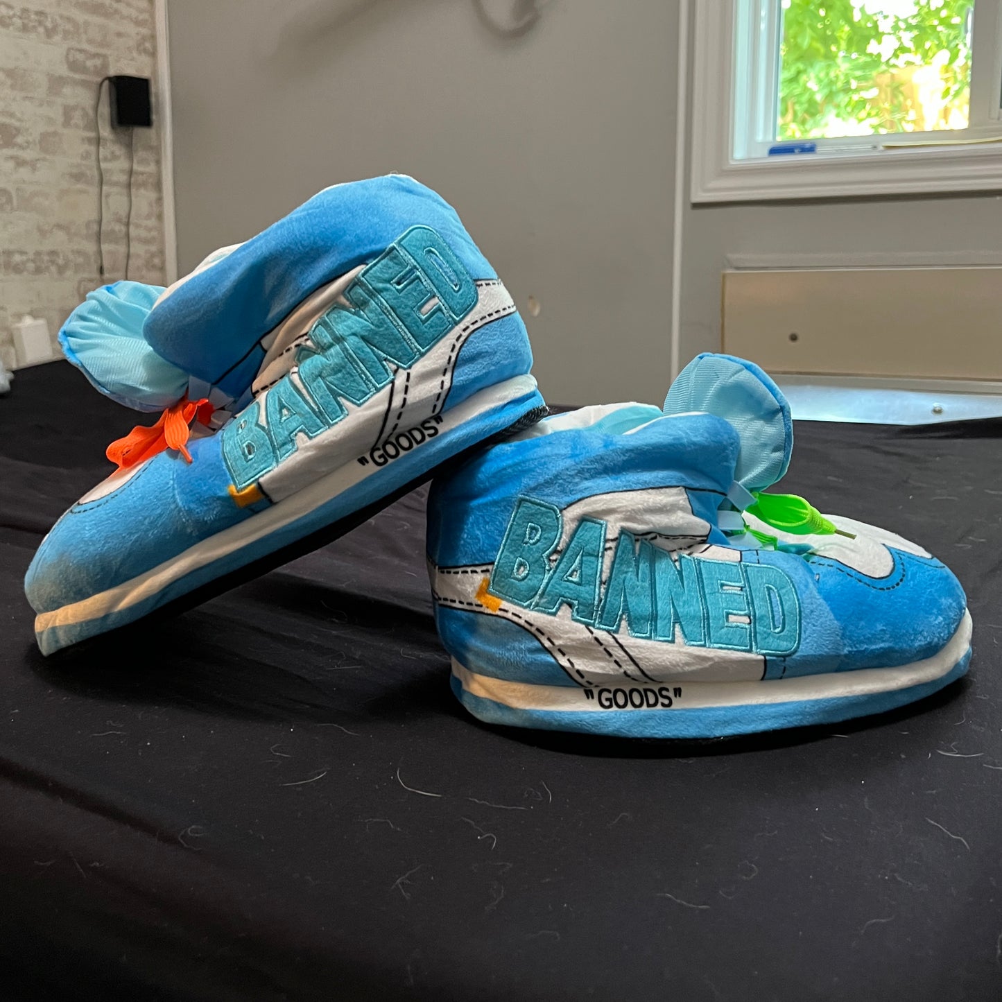 QwadKicks Sneakers Slippers !