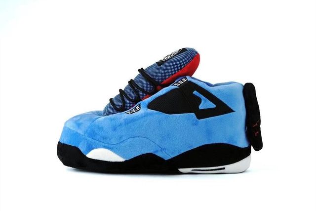 QwadKicks Sneakers Slippers !